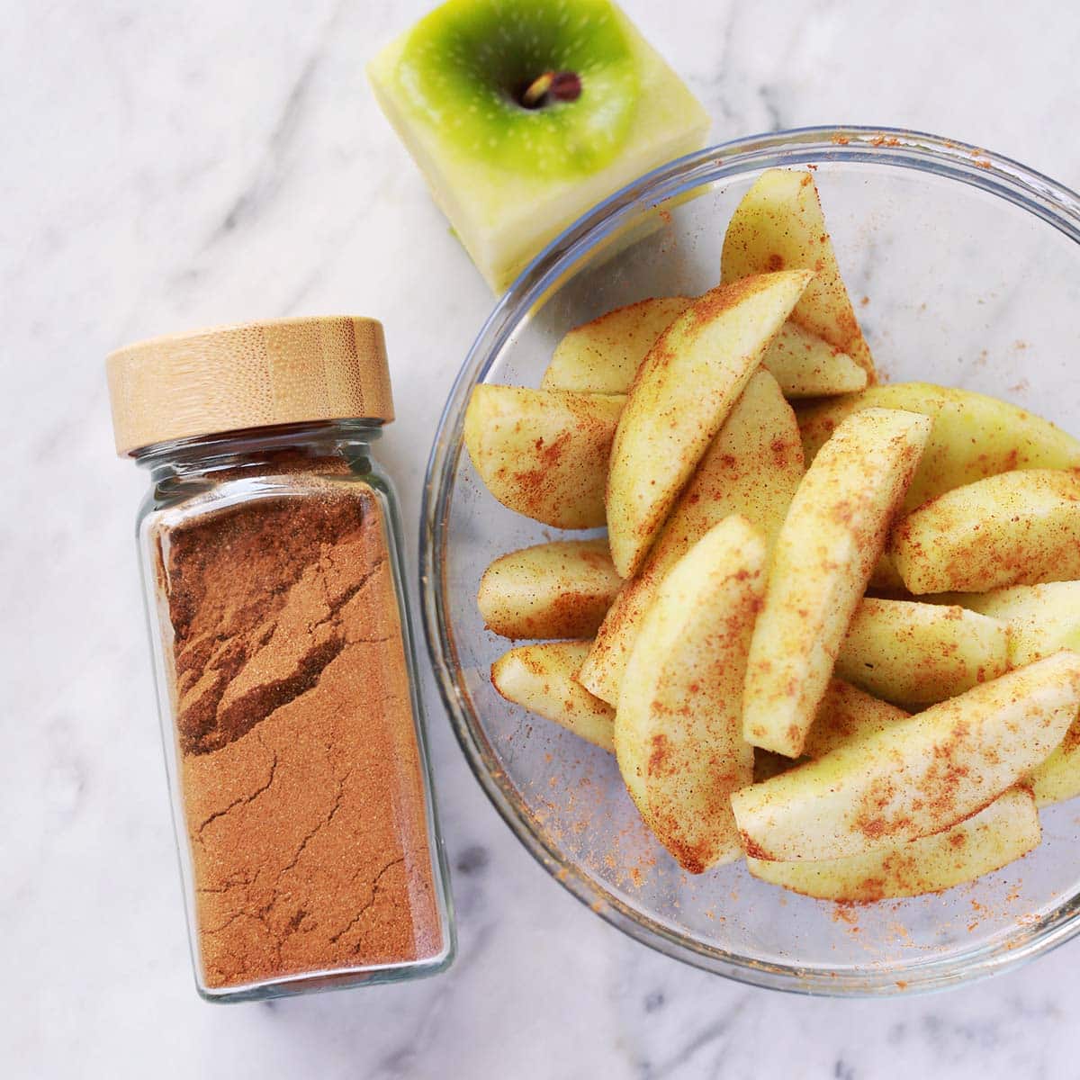 Customize Your Apple Pie Spice: Ingredients, Substitutes & Blends